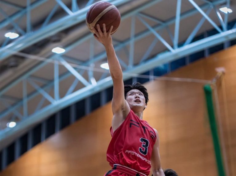 バスケスクールコーチ